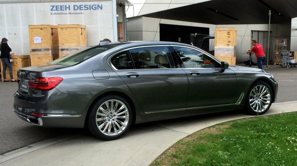 BMW 7-Series 2016 có giá từ 81.300 USD bmw-7-series-2016 (1).jpg