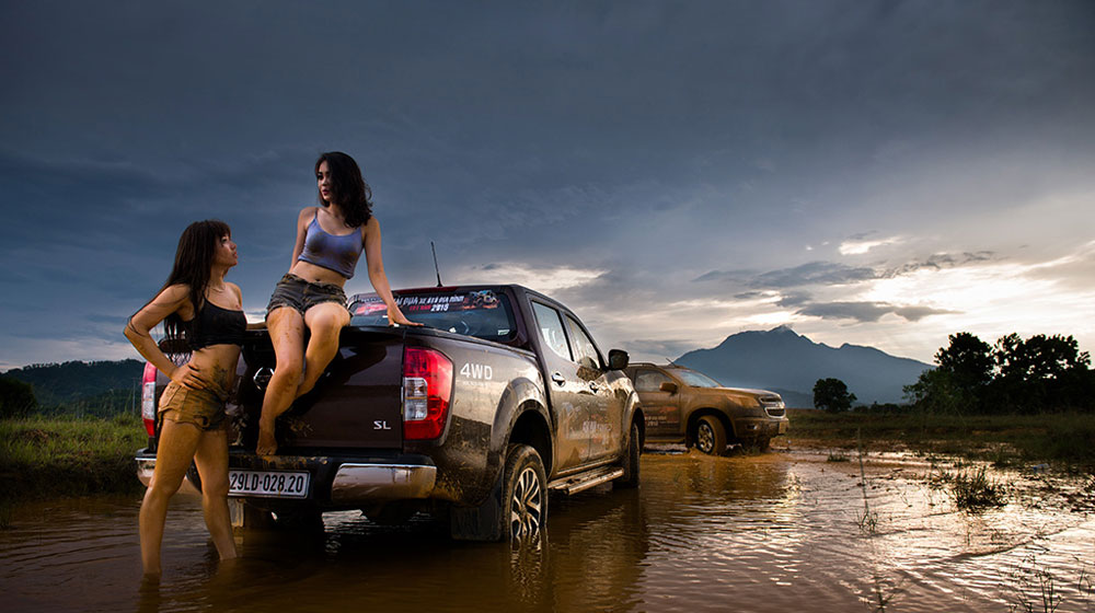 Người đẹp và xe khuấy động VOC 2015 voc-2015 (8).jpg