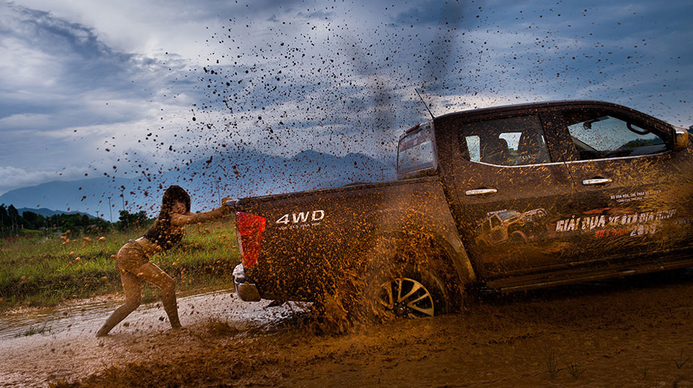 Người đẹp và xe khuấy động VOC 2015 voc-2015 (9).jpg