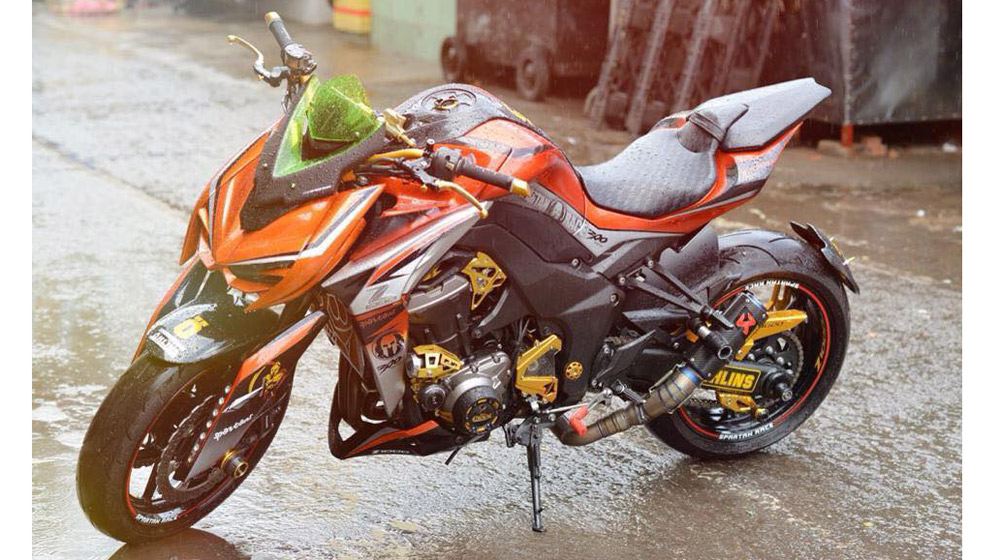 Cận cảnh Kawasaki Z1000 độ cực chất của biker Sài Gòn z1000-than-thanh-len-full-body-kits-5820-1434083800-557a61d8d84f8.jpg