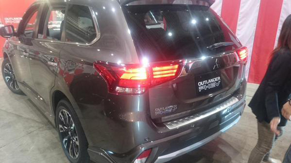 Mitsubishi Outlander PHEV 2016 lộ thêm ảnh nóng outlander 2016 (1).jpg