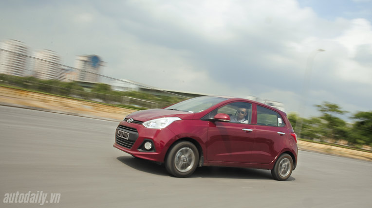 KIA Morning và Hyundai Grand i10: So tài 