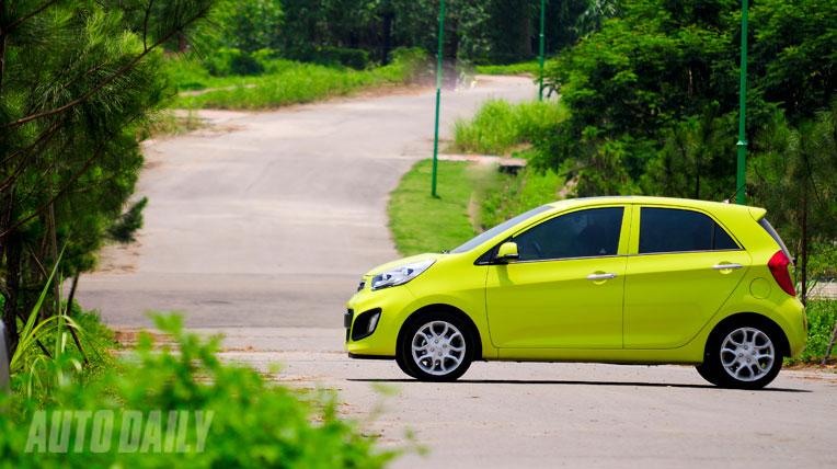 KIA Morning và Hyundai Grand i10: So tài 