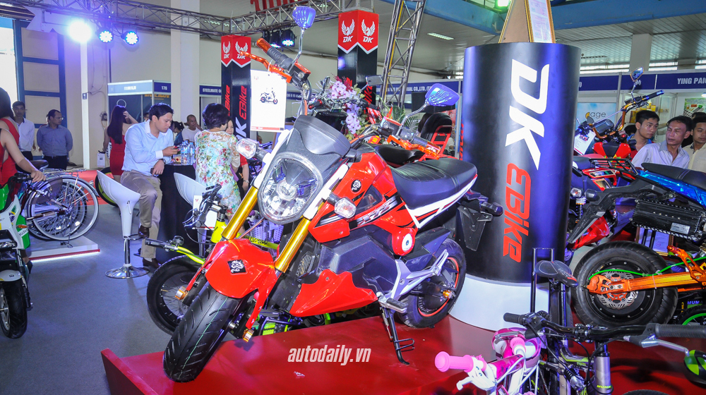 Xe điện giá 25 triệu nhái y đúc Honda MSX ở Hà Nội MSX-electric (1).jpg