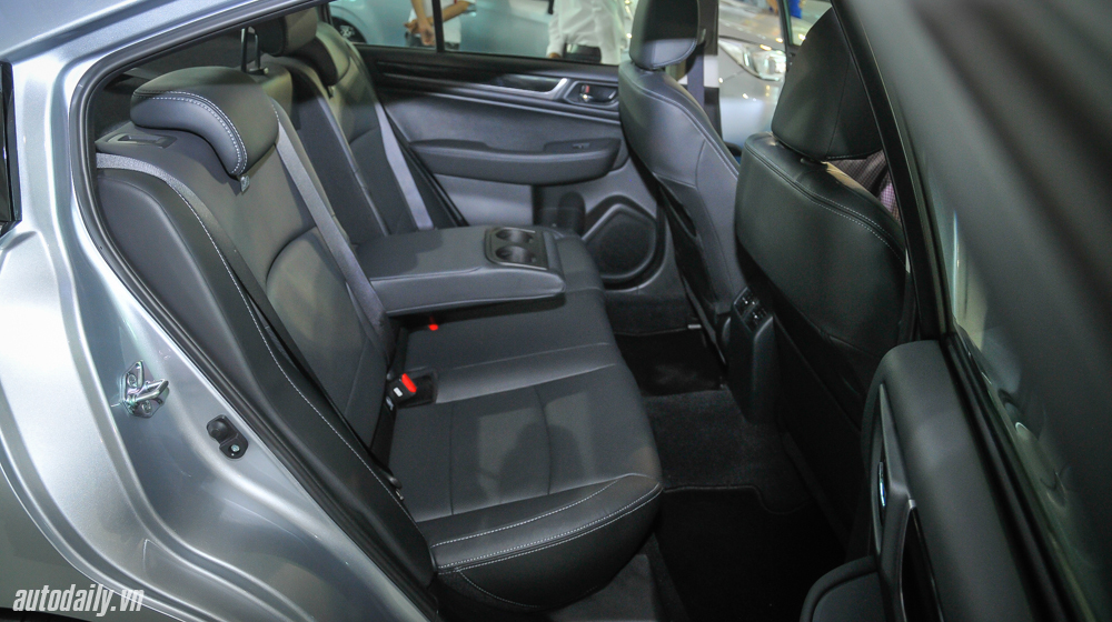Ảnh chi tiết Subaru Legacy 2015 tại Hà Nội Subaru_Legacy_2015_Expo (8).jpg