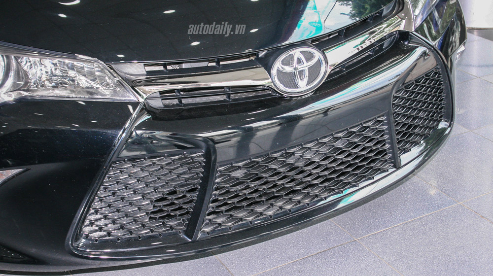 Cận cảnh Toyota Camry SE 2015 bản Mỹ vừa về Việt Nam Camry-SE-2015-(5).jpg