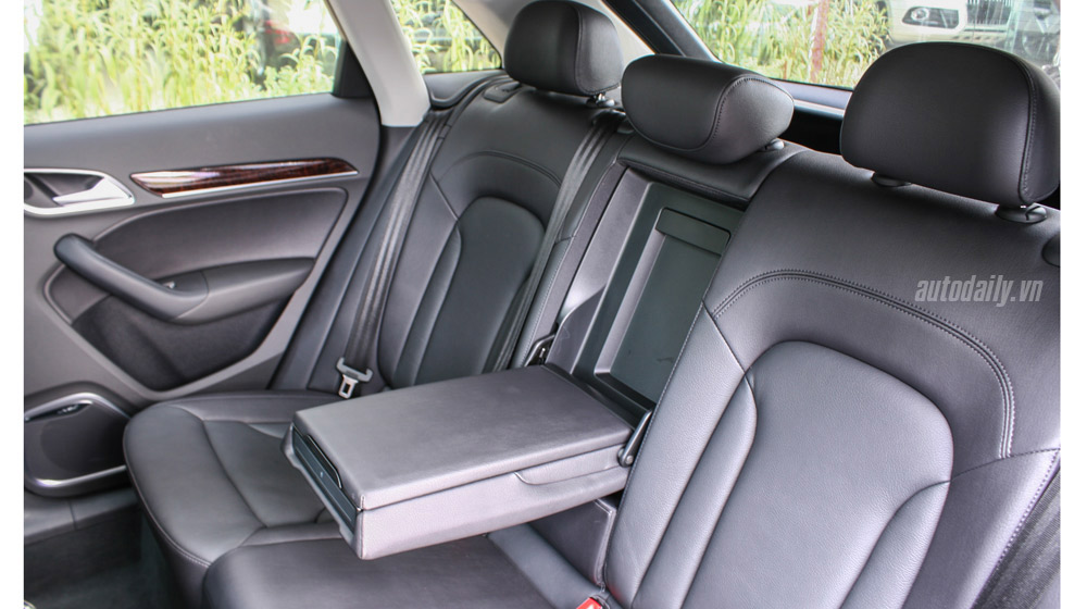 Soi chi tiết Audi Q3 2015 vừa về Việt Nam Audi-Q3-(28).jpg