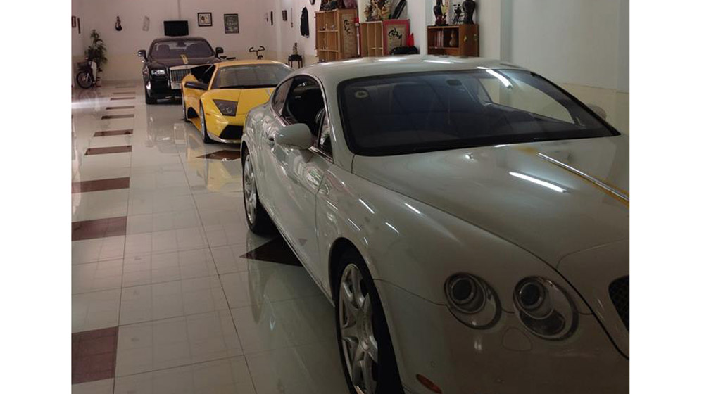 Điểm mặt 5 ga-ra siêu xe khủng nhất Sài Thành 5-gara-khủng-(3).jpg