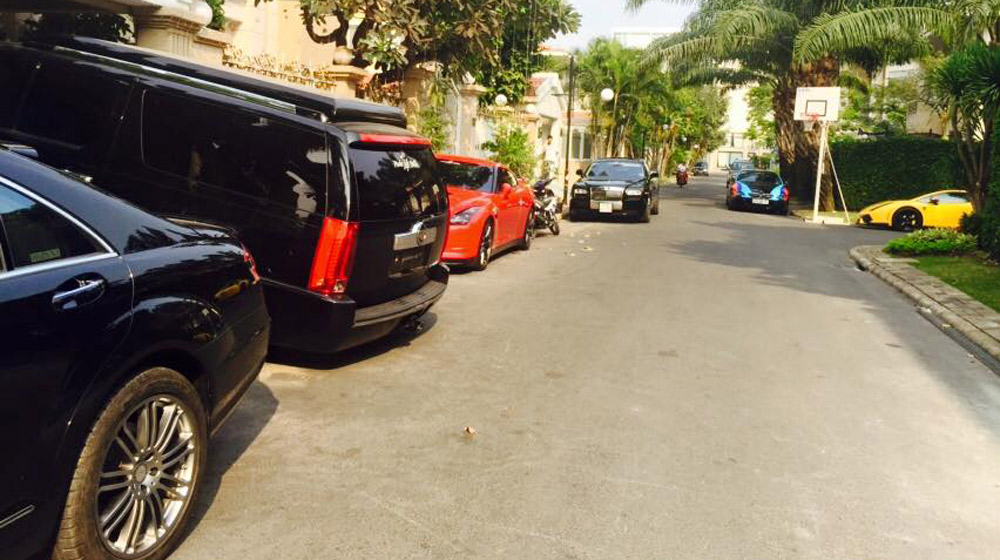 Điểm mặt 5 ga-ra siêu xe khủng nhất Sài Thành 5-gara-khủng-(7).jpg