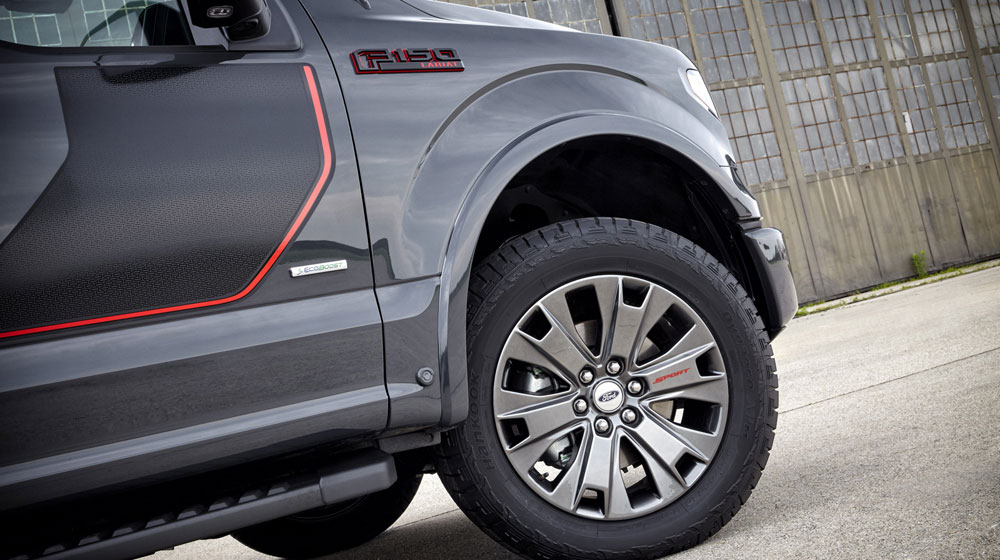 Ảnh chi tiết Ford F-150 2016 2016-Ford-F-150-Lariat-Special-Edition-Appearance-Package-7.jpg
