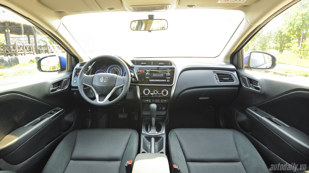 Chọn Honda City hay Nissan Sunny? Honda_city (10).jpg