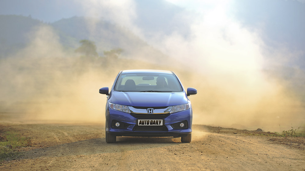 Chọn Honda City hay Nissan Sunny? Honda_city (3).jpg