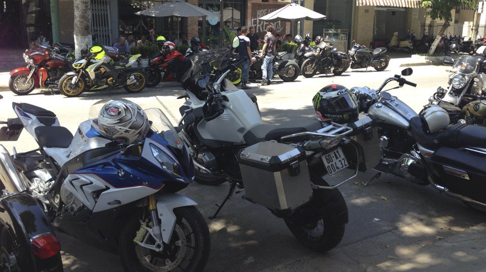 Hàng trăm môtô đã có mặt tại thành phố Đà Nẵng 11659364_781451915308921_2148369626654842678_n copy.jpg