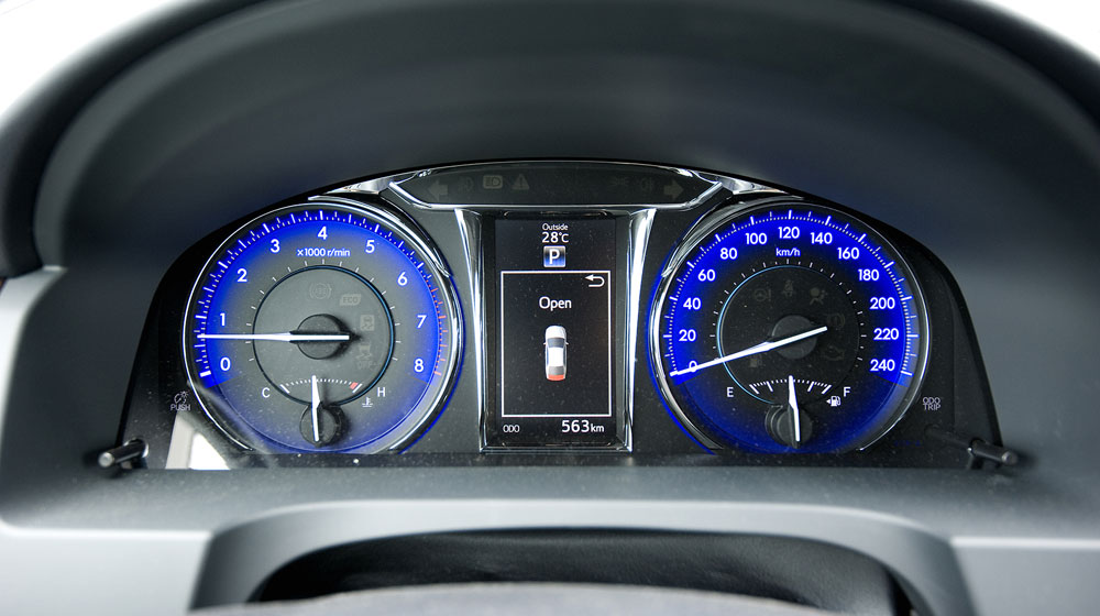 Ảnh chi tiết Toyota Camry 2.5Q Toyota-Camry-2.5Q35.jpg