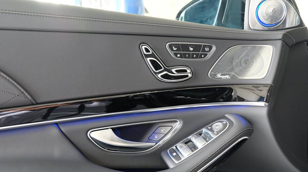 Xế hộp Mercedes gần 10 tỷ đồng sẵn sàng đến tay khách hàng Việt Maybach S600 1 copy.jpg