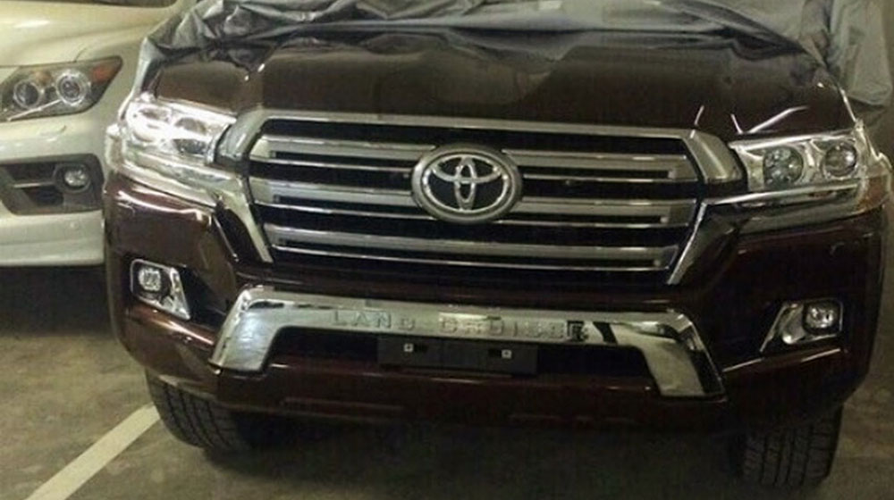 Rò rỉ hình ảnh Toyota Land Cruiser 2016 2016-Toyota-LC1.jpg