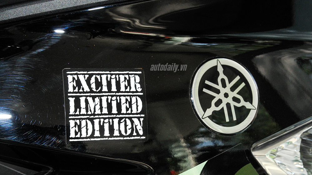 Ảnh chi tiết Yamaha Exciter 150 Camo tại Hà Nội Yamaha Exciter 150 camo (2).jpg