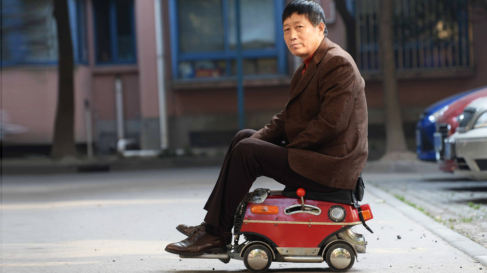 “Ngó” ôtô tự chế bé bằng cái vali 0001d478.jpg