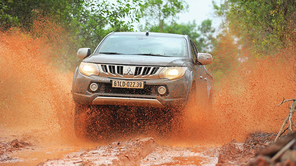 Xe bán tải – “Khơi nguồn” mọi cuộc chơi 11049574_10153765918480353_4670794755818045192_n.jpg