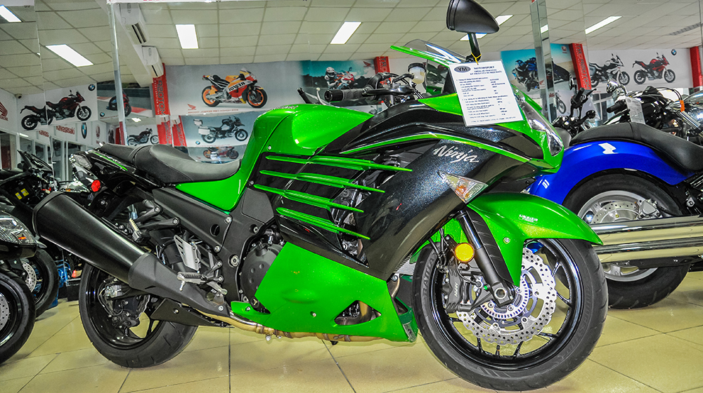 Cận cảnh siêu môtô Kawasaki Ninja ZX-14R ABS tại Hà Nội kawasaki ZX-14R  (3).jpg