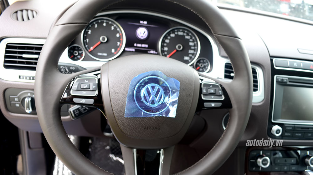 Ảnh chi tiết Volkswagen Touareg 2015 vừa về Việt Nam volkswagen-touareg-2015 (8).jpg