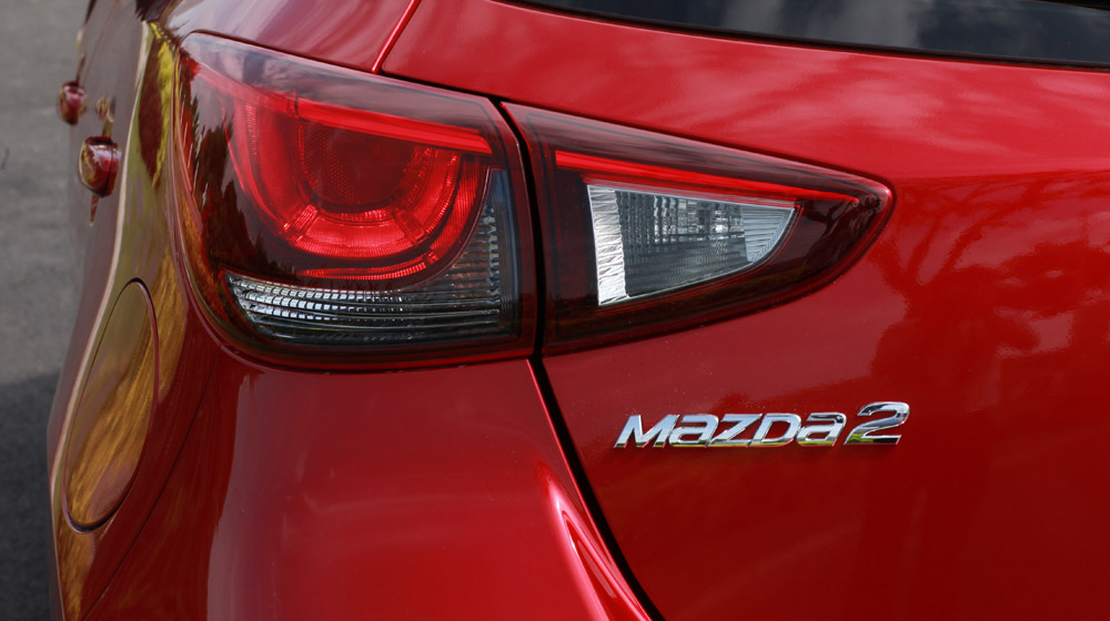 “Soi” chi tiết Mazda2 mới vừa ra mắt tại Việt Nam IMG_8653.jpg