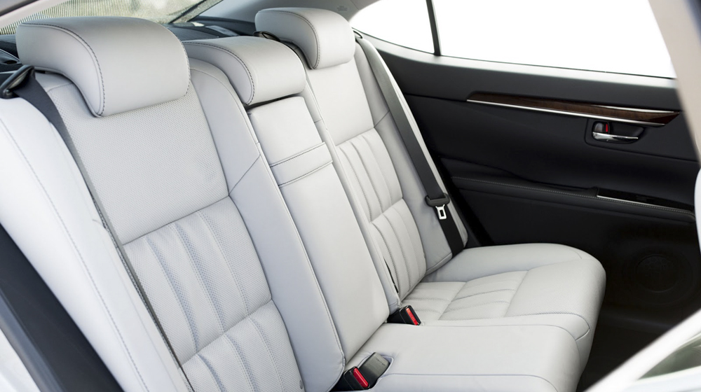 Ảnh chi tiết Lexus ES 2016 bản nâng cấp tại Mỹ Lexus 350 2016 (1).jpg
