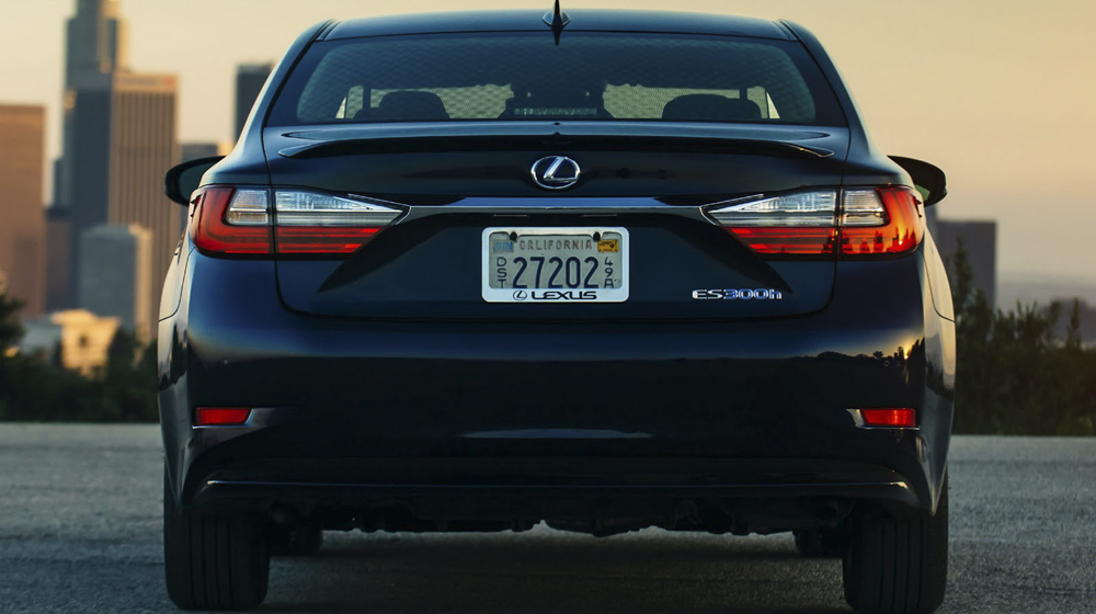 Ảnh chi tiết Lexus ES 2016 bản nâng cấp tại Mỹ Lexus ES300h 2016 (5).jpg
