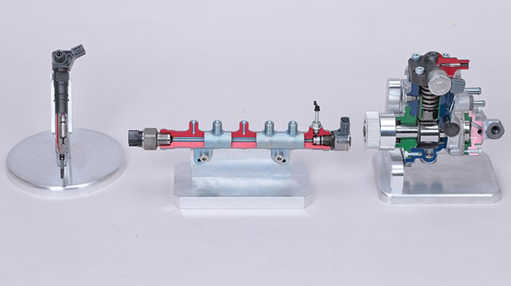 Động cơ Toyota Hilux và Fortuner 2016 sẽ đem lại bất ngờ gì? dong_co_toyota_hilux_fortuner_2016_8__cpgq.jpg