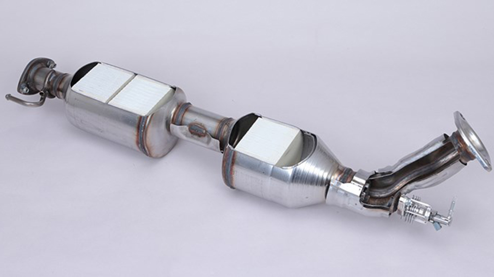 Động cơ Toyota Hilux và Fortuner 2016 sẽ đem lại bất ngờ gì? dong_co_toyota_hilux_fortuner_2016_9__racy.jpg