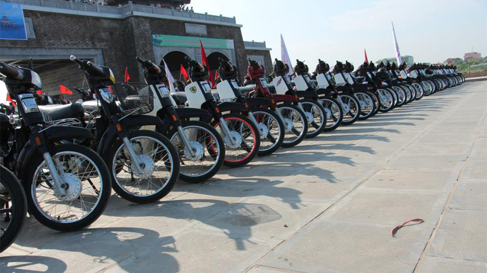 Hàng trăm xe Honda Dream khuấy động đường phố Ninh Bình Dream II club (12).jpg