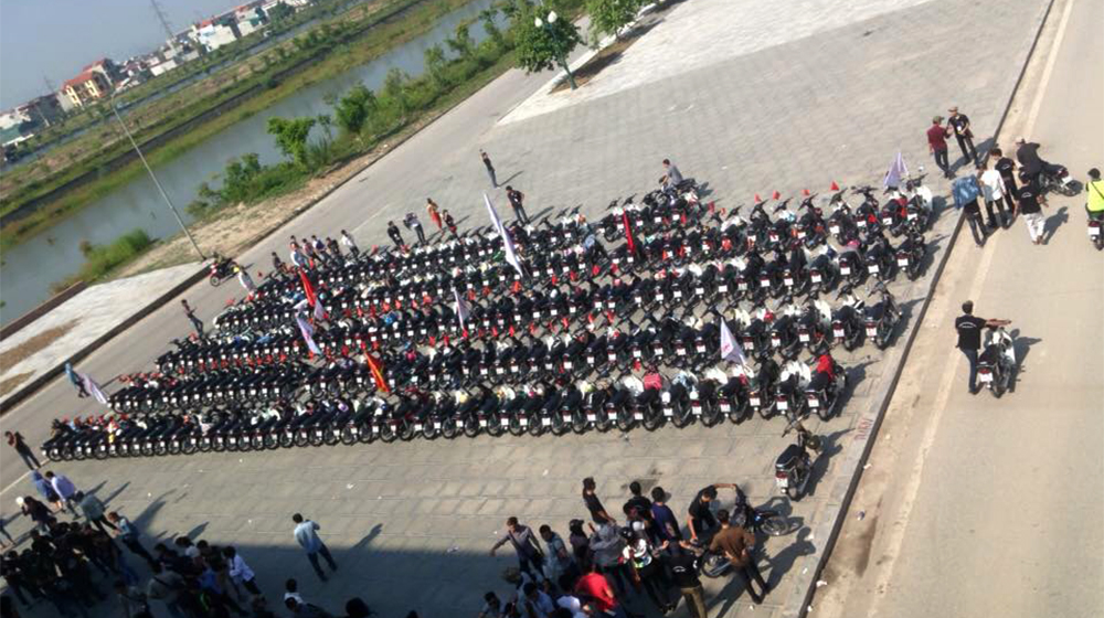 Hàng trăm xe Honda Dream khuấy động đường phố Ninh Bình Dream II club (24).jpg