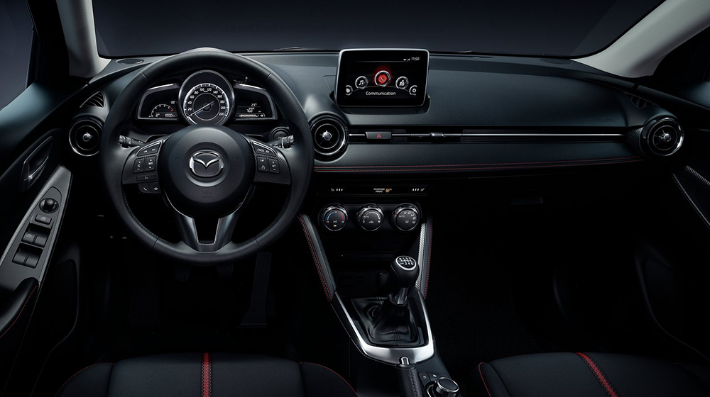 Mazda2 vs. Ford Fiesta: Xe cỡ nhỏ so tài Mazda_2 (7).jpg