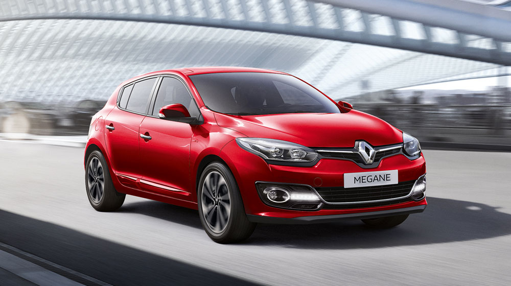 Mua xe Renault, đến kinh đô ánh sáng Paris Megane.jpg