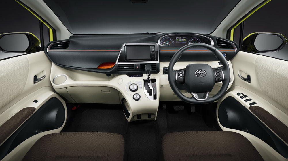 Toyota Sienta: Minivan kiểu mới Toyota-Sienta-25.jpg