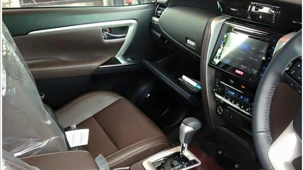 Ảnh chi tiết Toyota Fortuner 2016 anh-toyota-fortuner-2016 (4).jpg