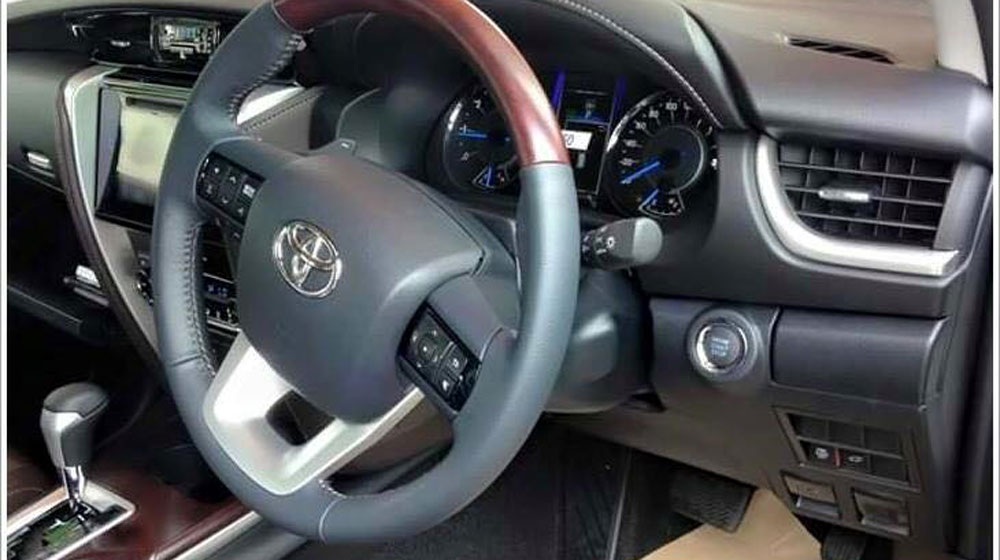 Ảnh chi tiết Toyota Fortuner 2016 anh-toyota-fortuner-2016 (5)-1.jpg