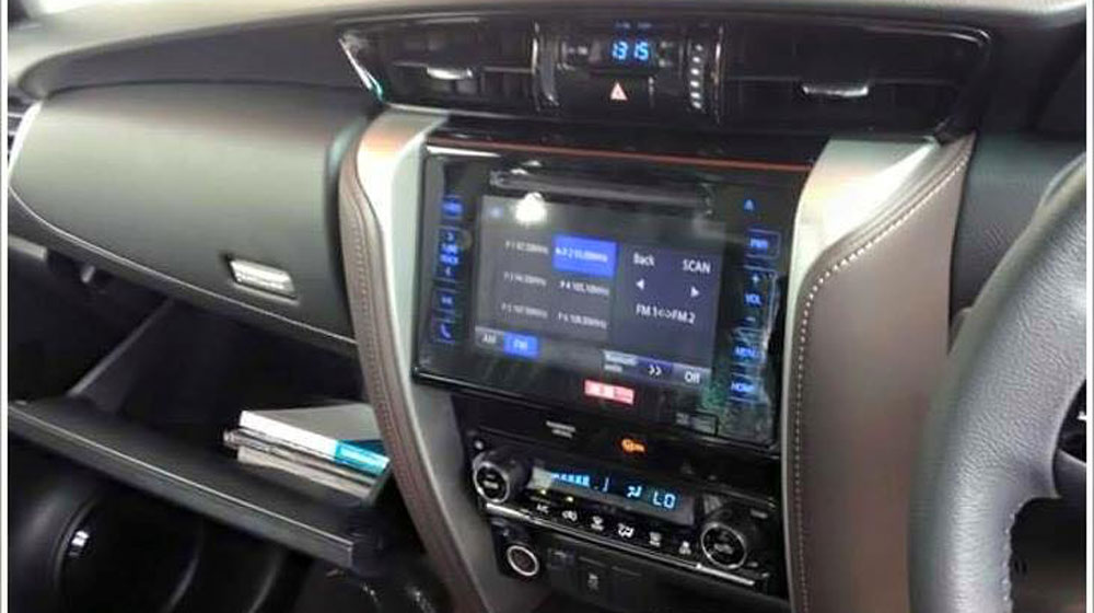 Ảnh chi tiết Toyota Fortuner 2016 anh-toyota-fortuner-2016 (6).jpg