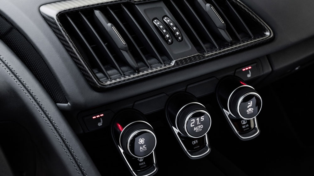 Ảnh chi tiết Audi R8 V10 Plus 2015 2015-AudiR8V10Plus-37.jpg