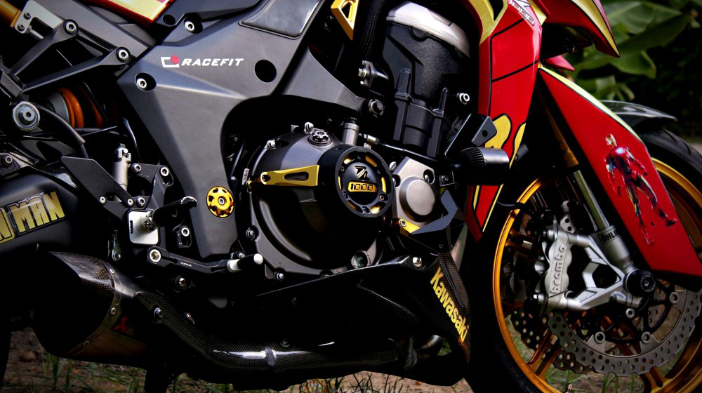 Soi chi tiết Kawasaki Z1000 phiên bản “Iron Man” tại Sài Gòn kawasaki Z1000 (9).jpg