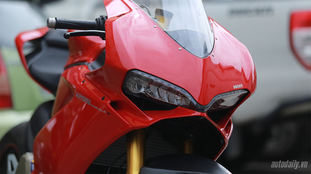 Ảnh chi tiết Ducati 1299 Panigale S giá 1 tỷ tại Hà Nội IMG_9550 copy.jpg