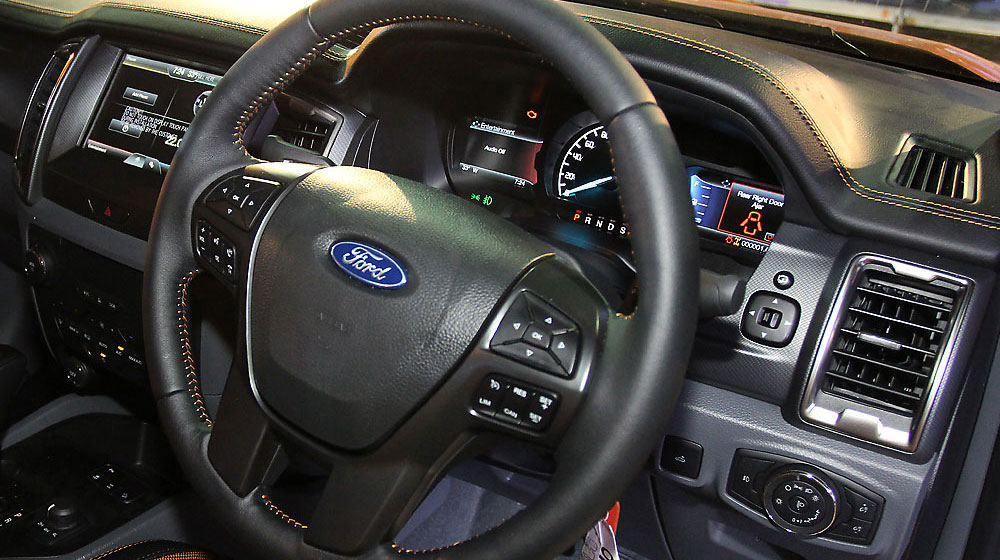 Ảnh chi tiết Ford Ranger 2015 ford-ranger-2015-(8).jpg