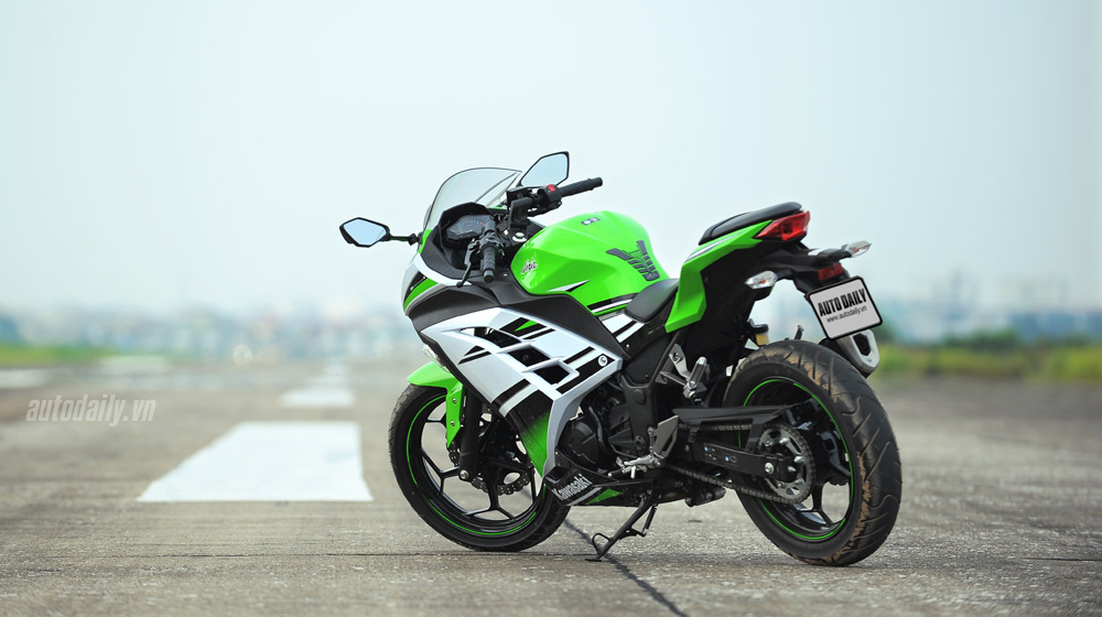 Một ngày thử độ chất của Kawasaki Ninja 300 ABS Kawasaki Ninja300 (14).jpg