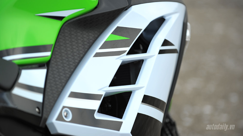 Ảnh chi tiết Kawasaki Ninja 300 ABS Kawasaki Ninja300 (36).jpg