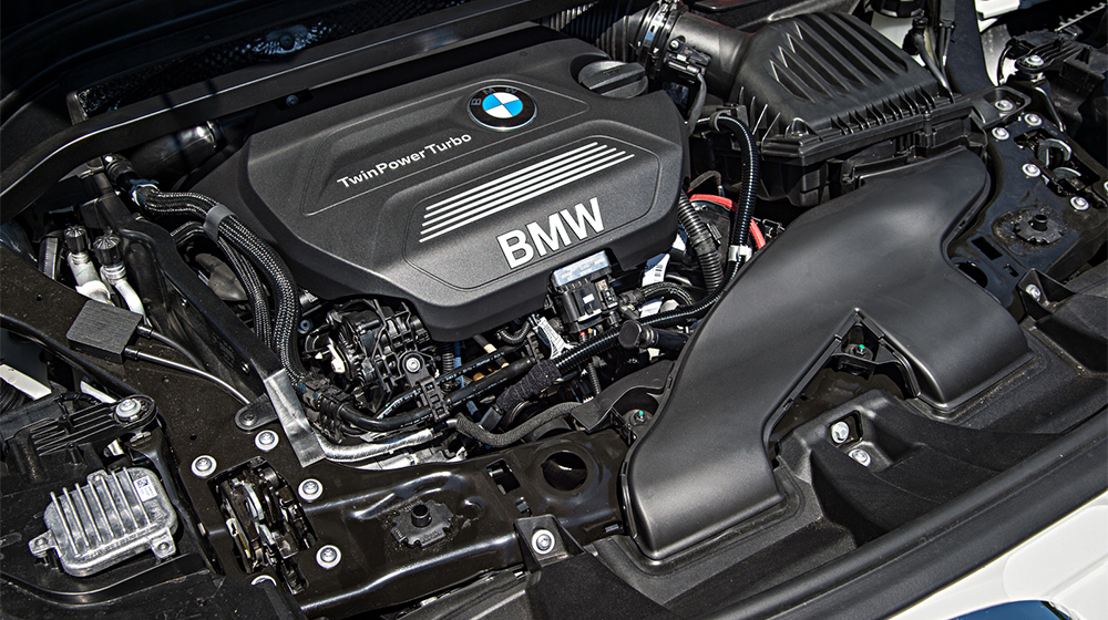 Chi tiết nội thất BMW X1 2016 hoàn toàn mới 2016-BMW-X1-101 copy.jpg