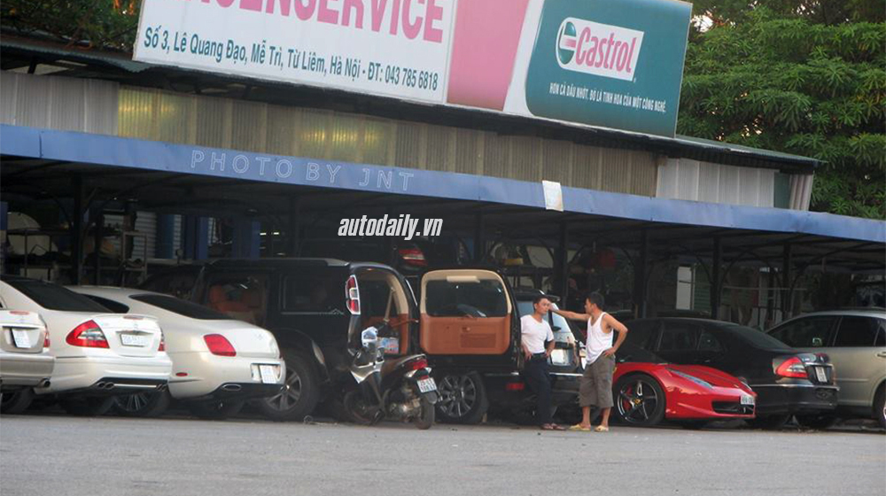 Có một nơi chuyên “bắt bệnh” và “trị ốm” cho siêu xe tại Hà Nội 10488041_1535869259968262_3784464298233591675_n copy.jpg