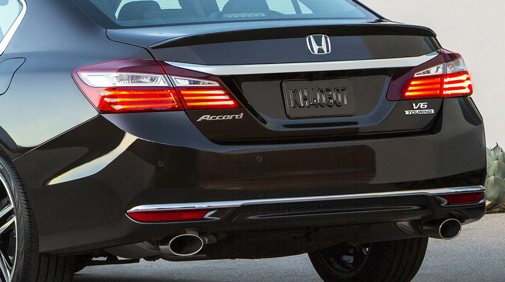Những khác biệt giữa Honda Accord 2016 và phiên bản cũ Honda_Accord_2016_VS_Accord2015 (9).jpg