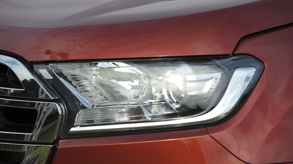 Hình ảnh chi tiết Ford Everest 2015 DSC_8904.jpg