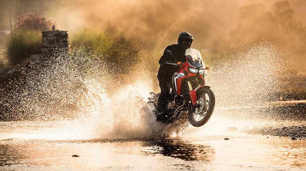 Honda ra mắt mô-tô 1000 phân khối hoàn toàn mới Honda_CRF_1000L_Africa_ (2).jpg
