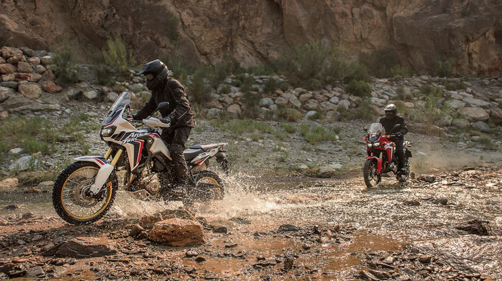 Honda ra mắt mô-tô 1000 phân khối hoàn toàn mới Honda_CRF_1000L_Africa_ (7).jpg